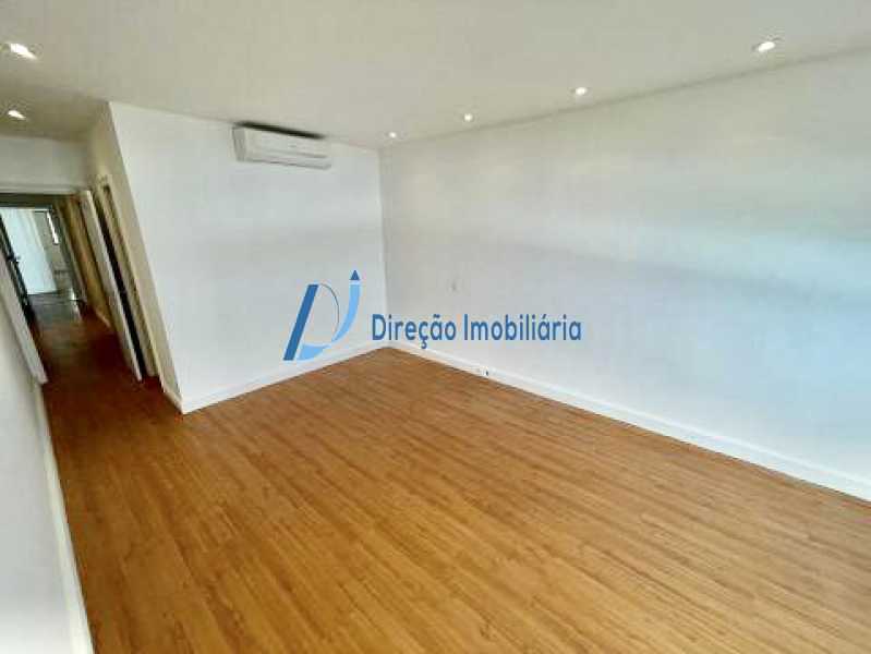 Apartamento à venda com 4 quartos, 258m² - Foto 8