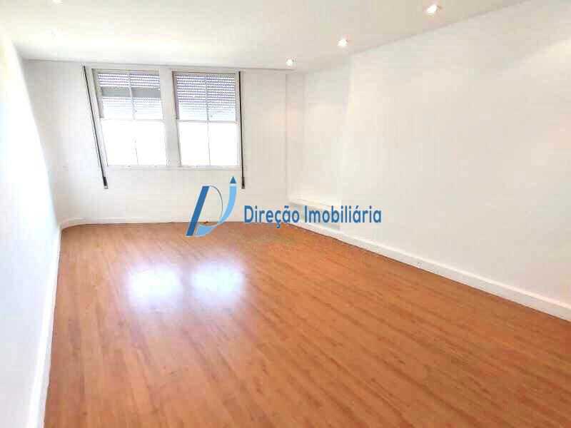 Apartamento à venda com 4 quartos, 258m² - Foto 9