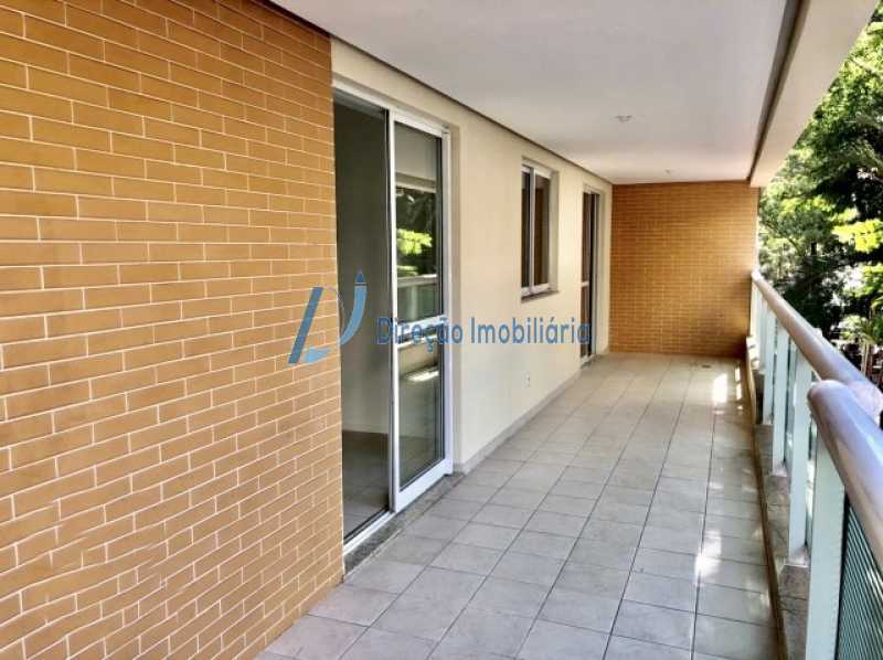 Apartamento à venda com 3 quartos, 109m² - Foto 2