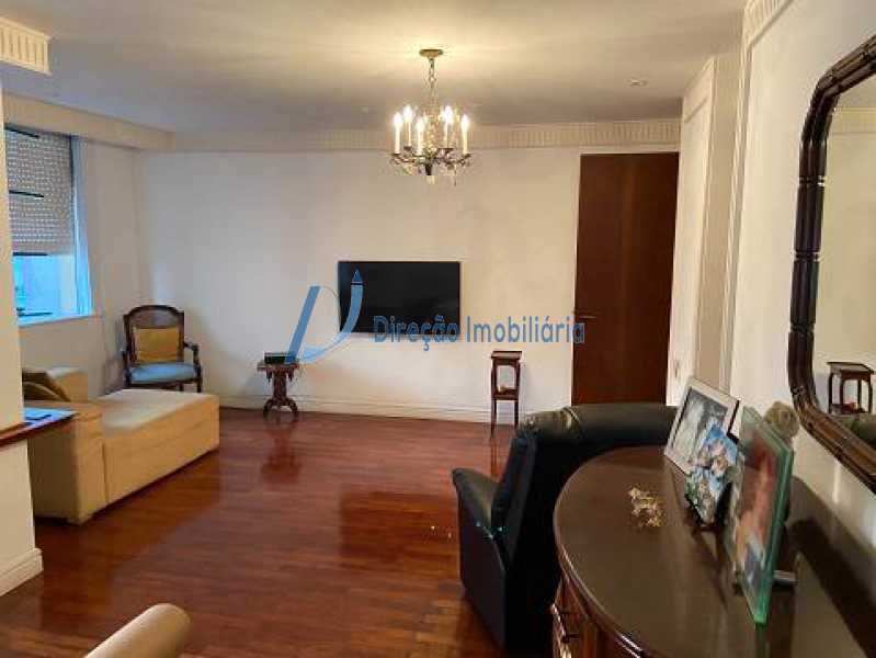 Apartamento à venda com 4 quartos, 210m² - Foto 13