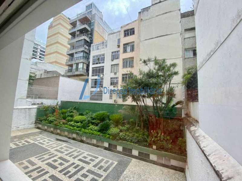 Apartamento à venda com 4 quartos, 190m² - Foto 22