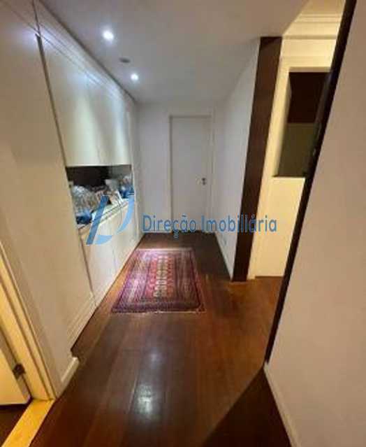 Apartamento à venda com 4 quartos, 215m² - Foto 8