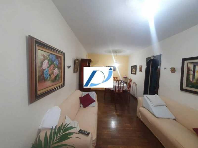 Apartamento à venda com 3 quartos, 73m² - Foto 2