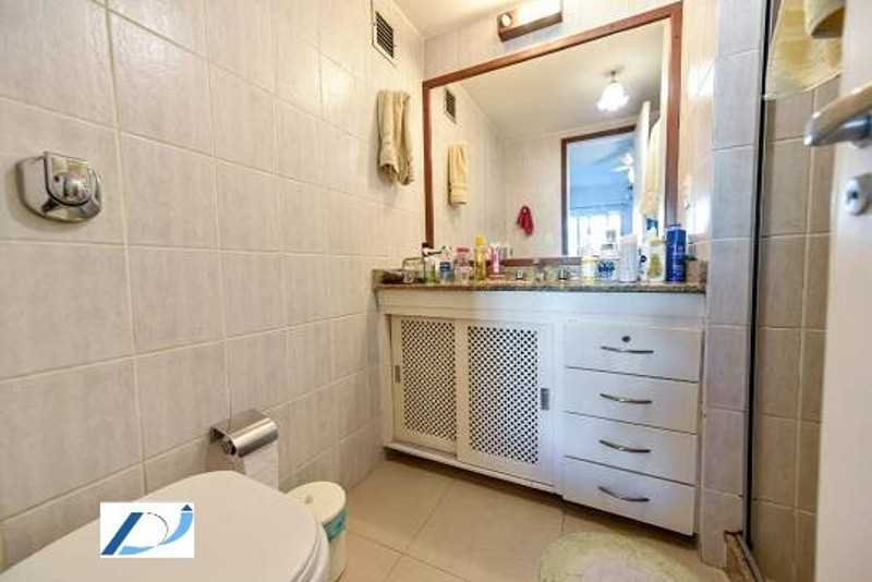 Apartamento à venda com 2 quartos, 85m² - Foto 9