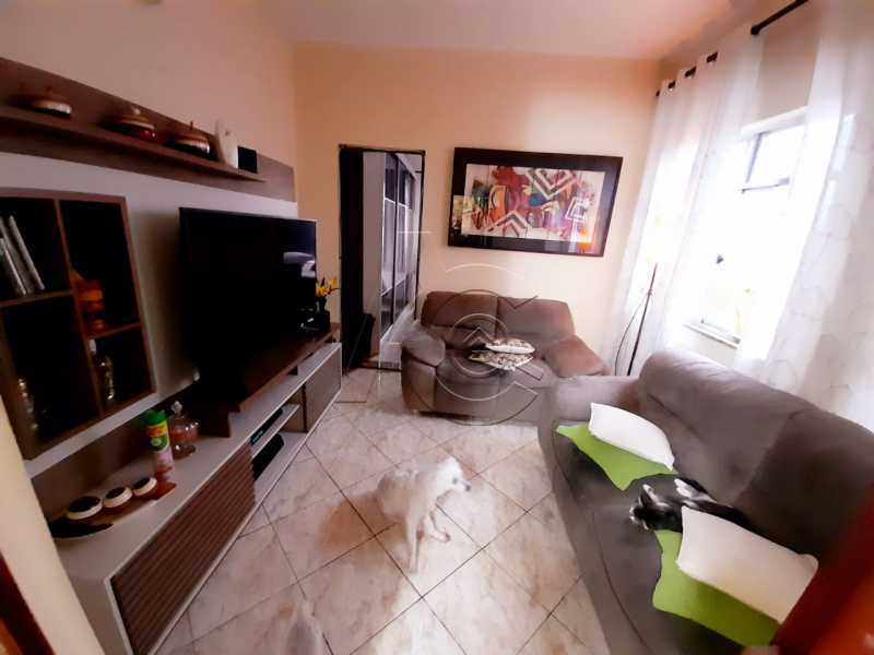 Casa à venda com 2 quartos, 50m² - Foto 2