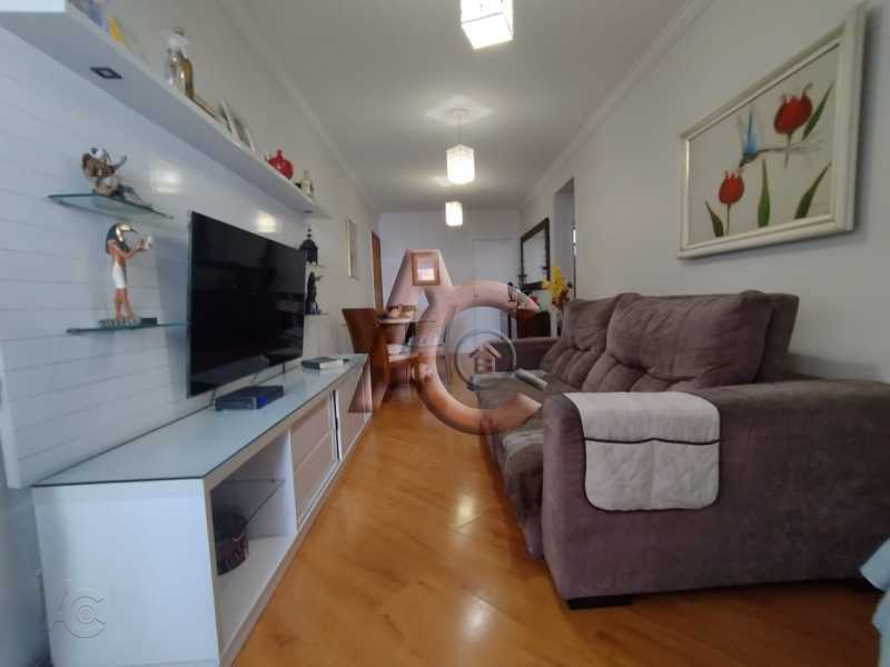 Apartamento à venda com 2 quartos, 102m² - Foto 1