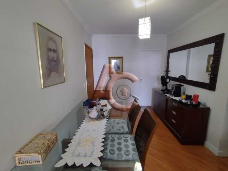 Apartamento à venda com 2 quartos, 102m² - Foto 4