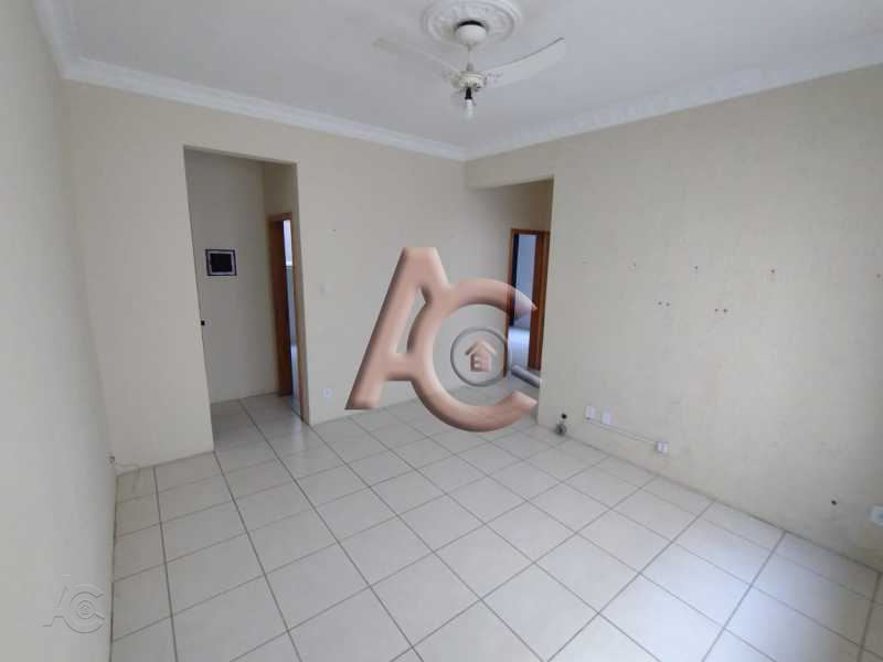 Apartamento à venda com 2 quartos, 80m² - Foto 1