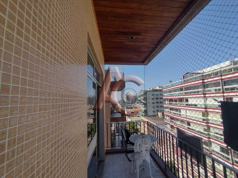 Cobertura à venda com 3 quartos, 100m² - Foto 4