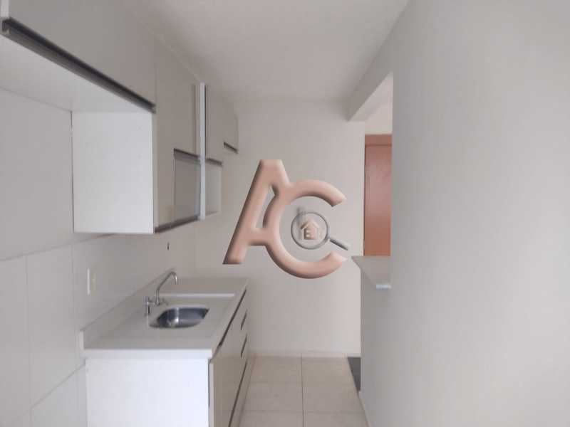 Apartamento à venda com 2 quartos, 50m² - Foto 4