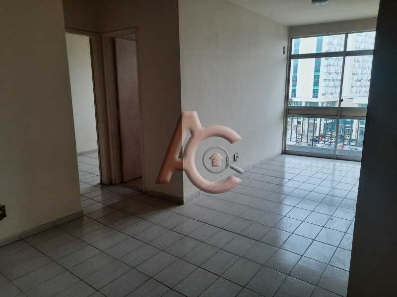 Apartamento à venda com 2 quartos, 49m² - Foto 2