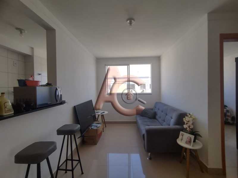 Apartamento à venda com 2 quartos, 60m² - Foto 4