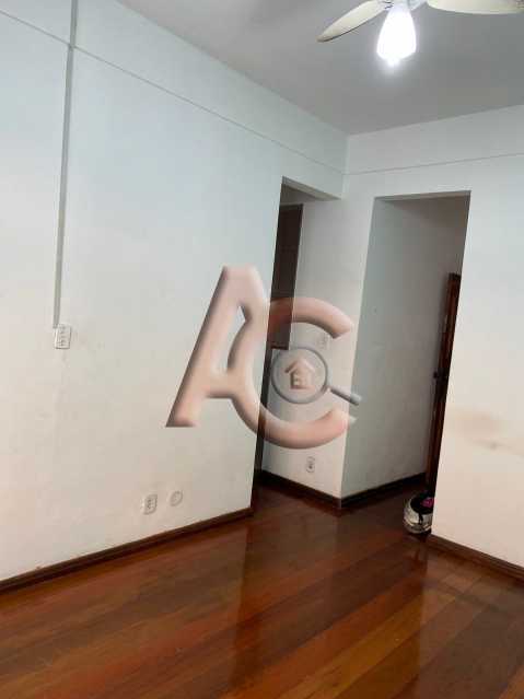 Apartamento à venda com 2 quartos, 45m² - Foto 4