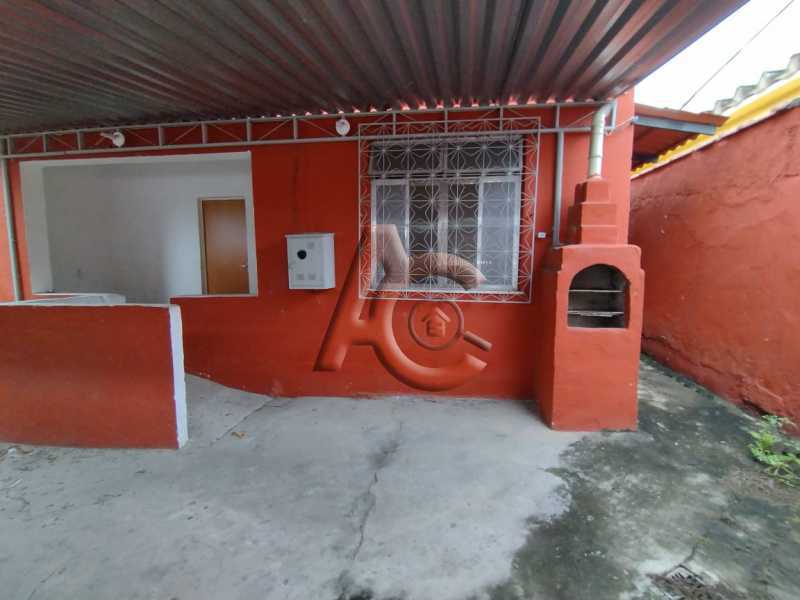 Casa à venda com 3 quartos, 100m² - Foto 2