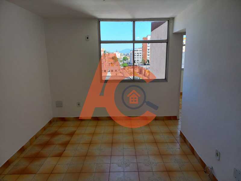 Apartamento à venda com 2 quartos, 60m² - Foto 2