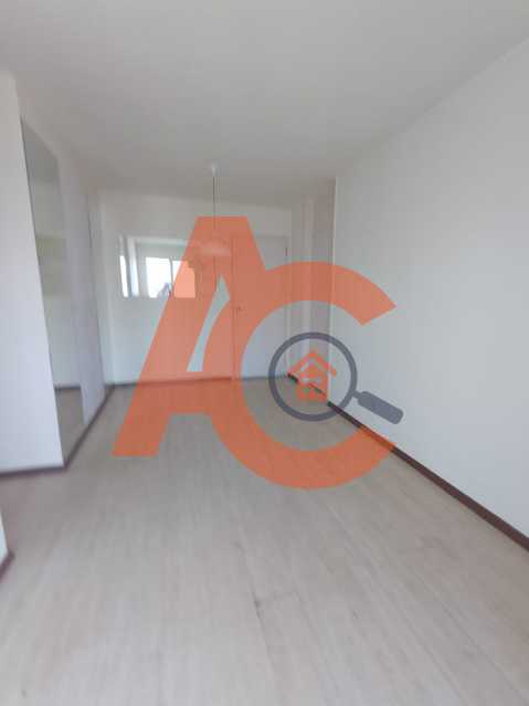 Apartamento à venda com 2 quartos, 67m² - Foto 5