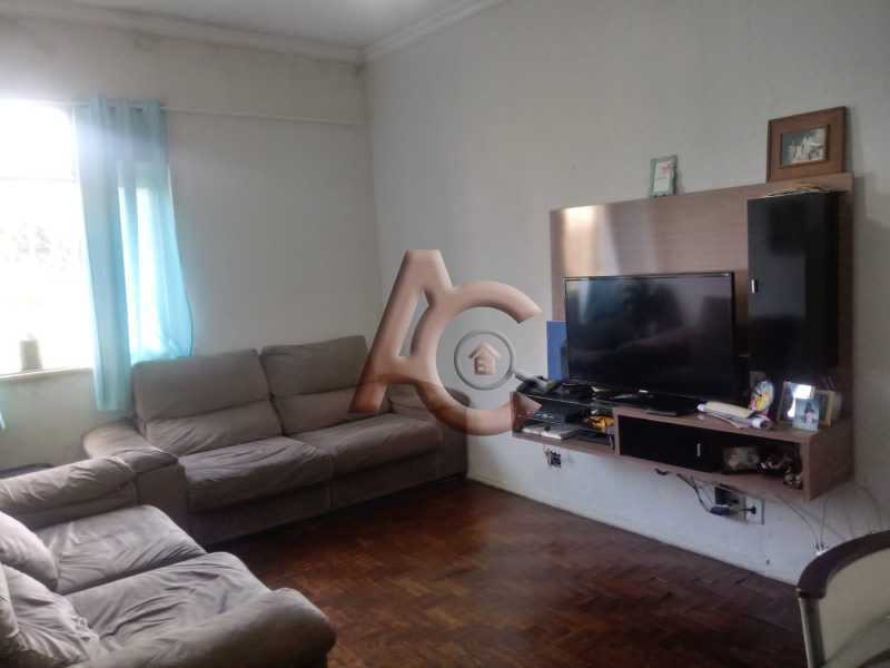 Apartamento à venda com 2 quartos, 55m² - Foto 3