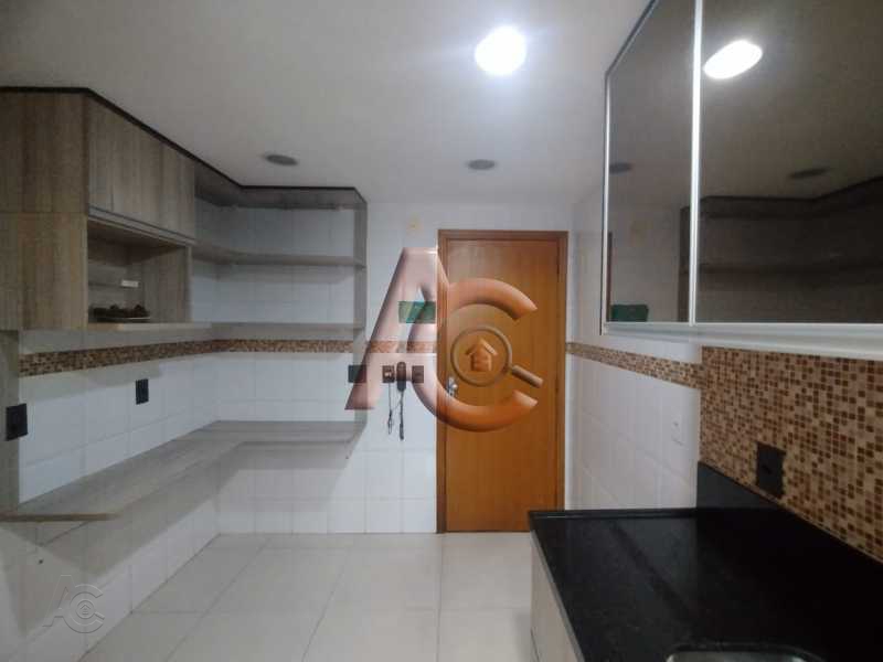 Apartamento à venda com 2 quartos, 87m² - Foto 2