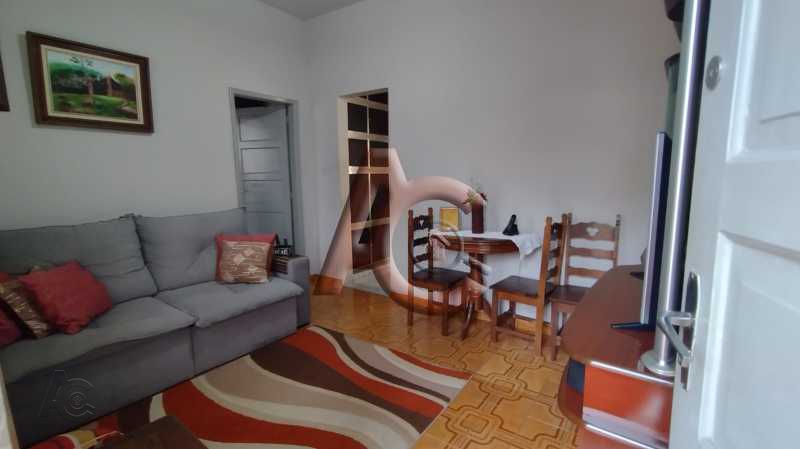 Casa à venda com 2 quartos, 80m² - Foto 2