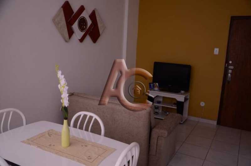 Apartamento à venda com 1 quarto, 35m² - Foto 3