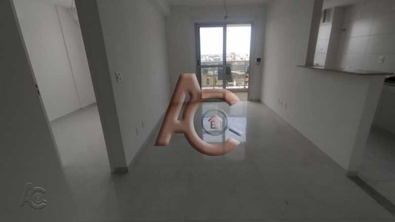 Apartamento à venda com 2 quartos, 60m² - Foto 1