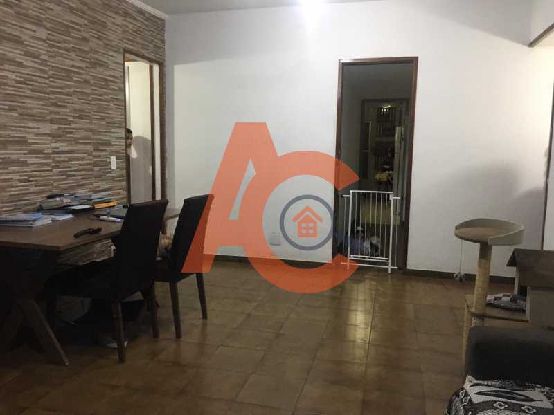 Apartamento à venda com 3 quartos, 100m² - Foto 3