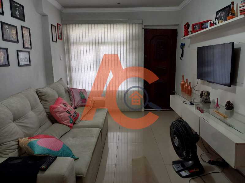 Apartamento à venda com 2 quartos, 82m² - Foto 4