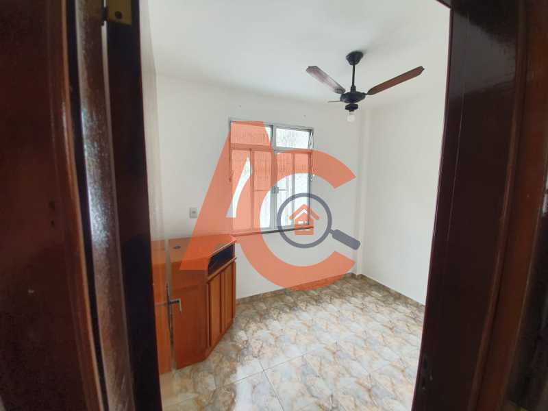 Apartamento à venda com 3 quartos, 73m² - Foto 2