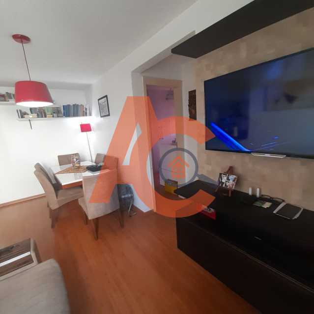 Apartamento à venda com 2 quartos, 45m² - Foto 2