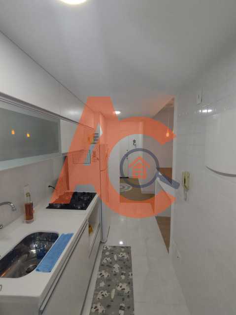 Apartamento à venda com 1 quarto, 50m² - Foto 5