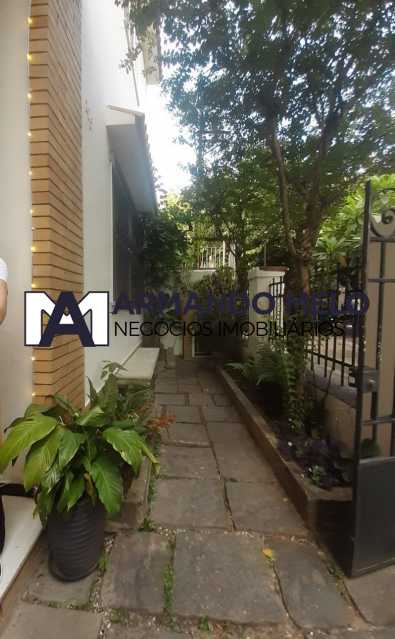 Casa, 4 quartos, 236 m² - Foto 2