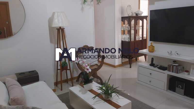 Apartamento, 2 quartos, 77 m² - Foto 1