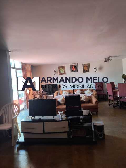 Cobertura, 4 quartos, 231 m² - Foto 1