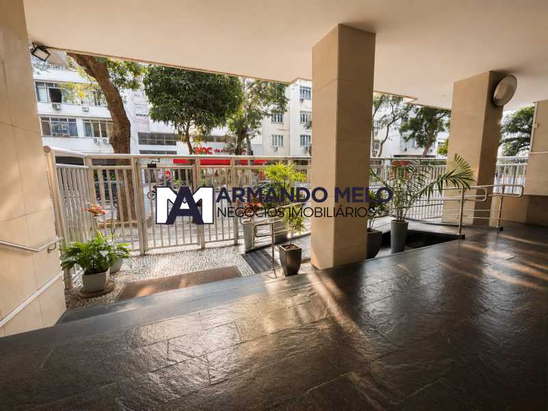 Apartamento, 3 quartos, 140 m² - Foto 1