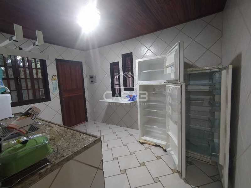 Casa à venda com 2 quartos, 100m² - Foto 12