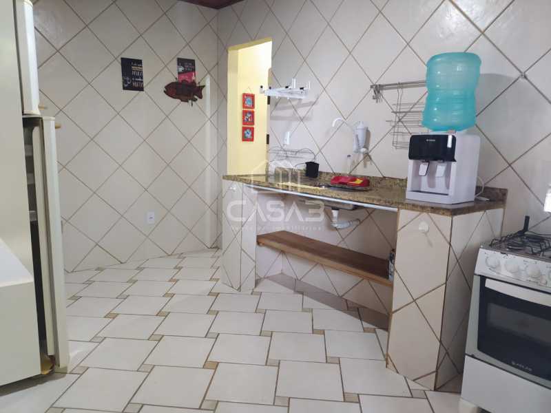 Casa à venda com 2 quartos, 100m² - Foto 13