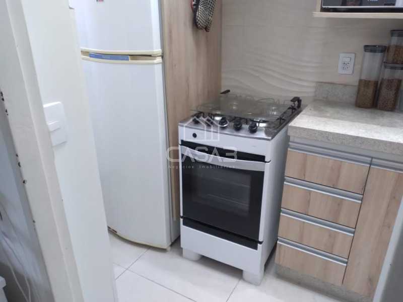 Apartamento à venda com 2 quartos, 55m² - Foto 18