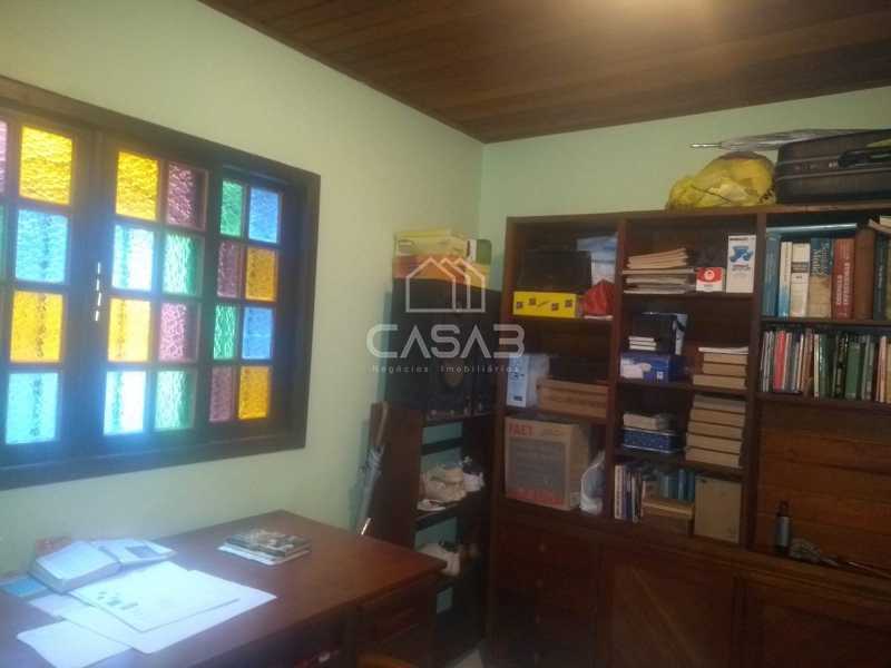 Casa à venda com 6 quartos, 295m² - Foto 17