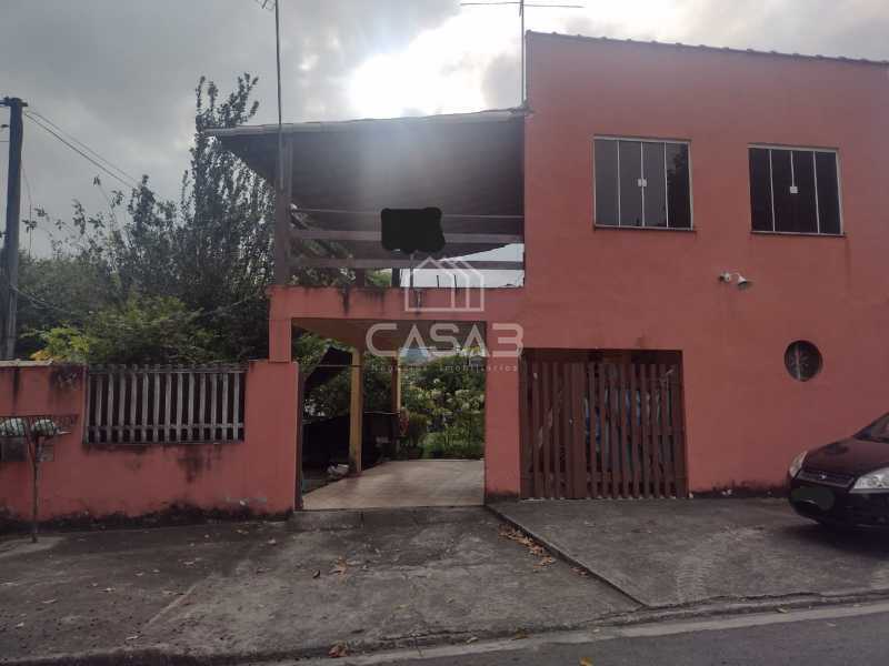 Casa à venda com 3 quartos, 140m² - Foto 1