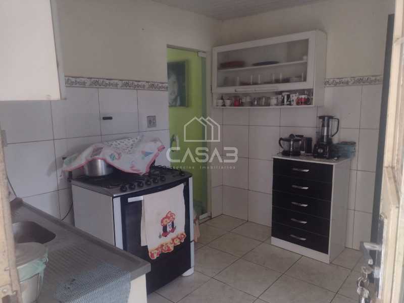 Casa à venda com 3 quartos, 140m² - Foto 3