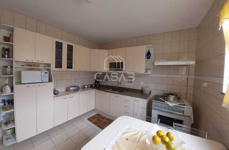 Casa à venda com 4 quartos, 155m² - Foto 10