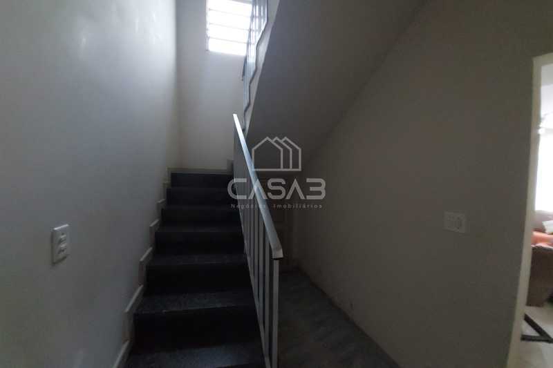 Casa à venda com 4 quartos, 155m² - Foto 11