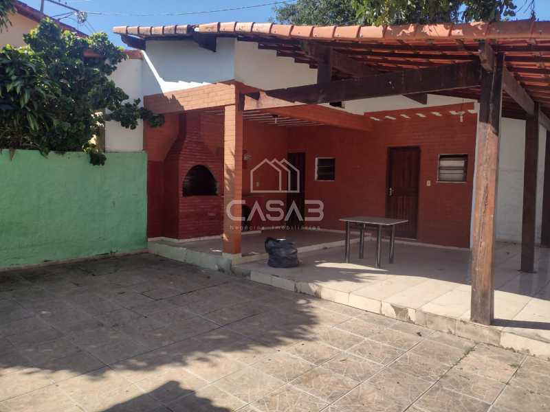 Casa à venda com 2 quartos, 96m² - Foto 14