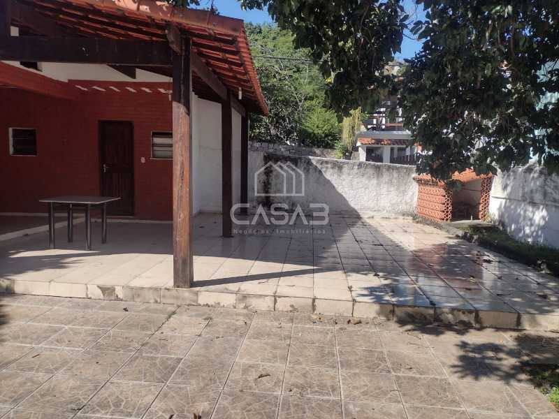 Casa à venda com 2 quartos, 96m² - Foto 17