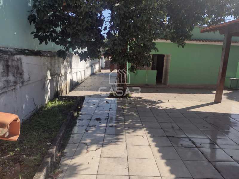 Casa à venda com 2 quartos, 96m² - Foto 18