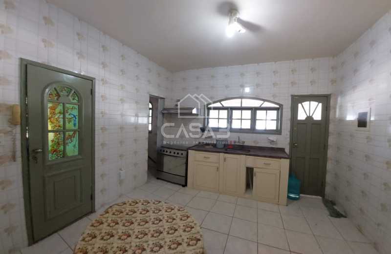 Casa de Condomínio à venda com 3 quartos, 300m² - Foto 9