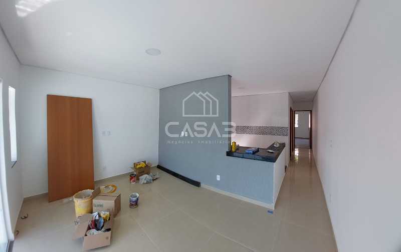 Casa à venda com 2 quartos, 79m² - Foto 3