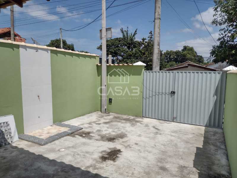 Casa à venda com 2 quartos, 77m² - Foto 3