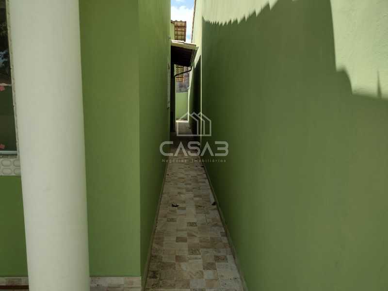 Casa à venda com 2 quartos, 77m² - Foto 4