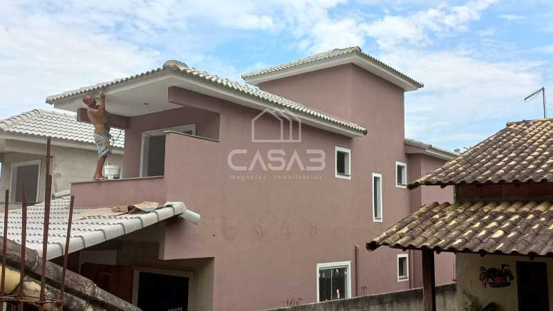 Casa à venda com 3 quartos, 310m² - Foto 2